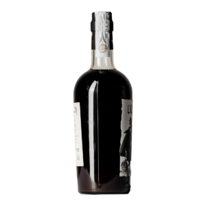 Brigante's 700 ml Liquorice Left Side Bottle: a creamy artisanal liqueur made with 100 percent licorice powder for an intense and enveloping taste experience.