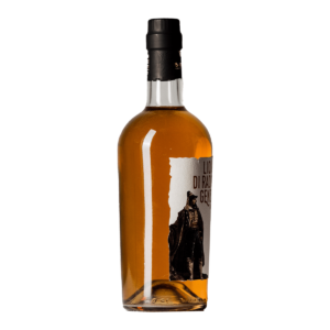 Bottiglia lato sinistro di Genziana in Barrique 700 ml liquore artigianale dal gusto intenso e pregiato della genziana, affinato con cura in rovere per un'esperienza unica.